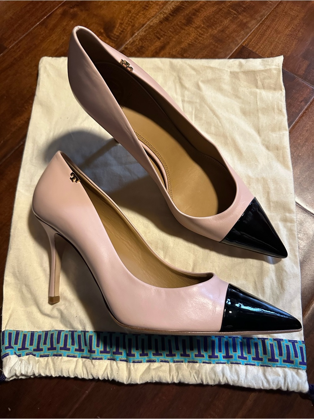 Tory Burch Pink Leather Pointed-Toe Pumps with Patent Black Cap Toe - Size 9.5